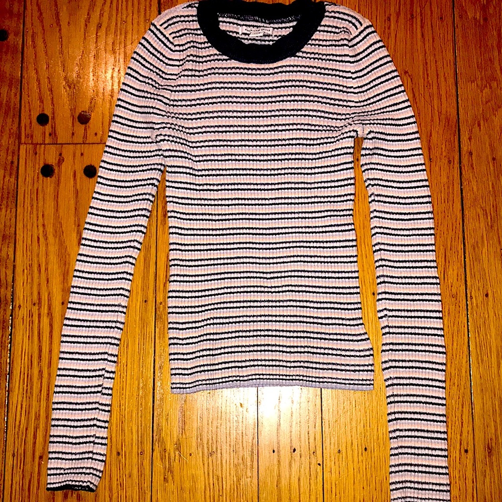 Purple pink white and black waffle top long sleeve good quality American eagle